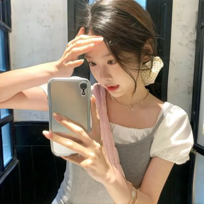 薇拉与伊娃